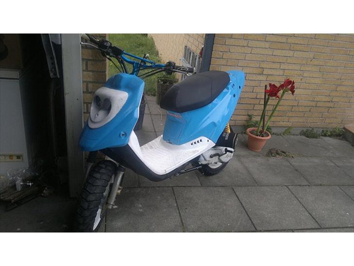 {{currentPhoto.altText}} billede {{currentPhoto.number}}