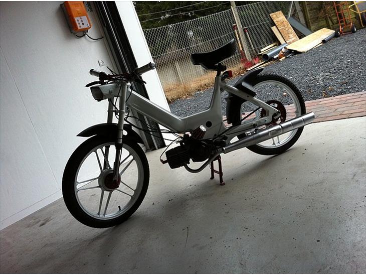 {{currentPhoto.altText}} billede {{currentPhoto.number}}