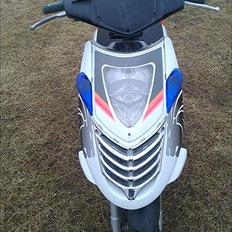 Aprilia sonic tilsalg