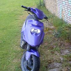 PGO Hot 50 Lilla Edition