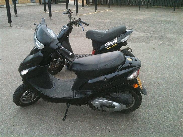 Gilera stalker min igen! solgt:/ billede 6