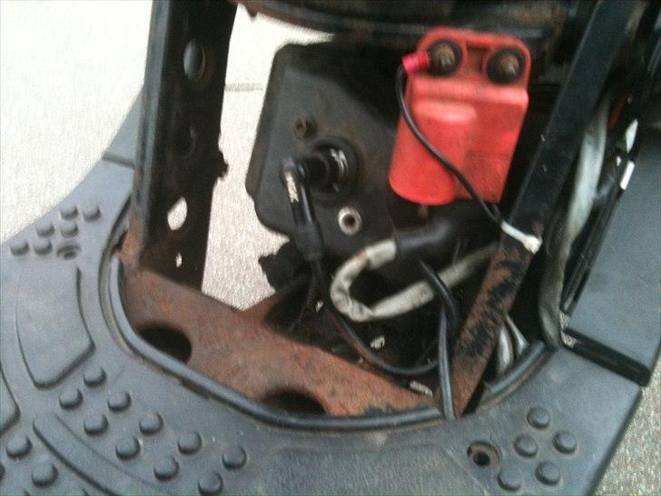 Gilera stalker min igen! solgt:/ billede 9