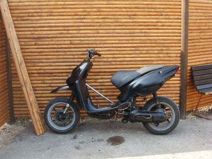 Aprilia aprilla rally død i motoren  billede 5