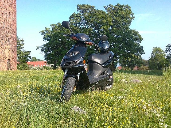 Suzuki Katana AC Solgt. billede 8