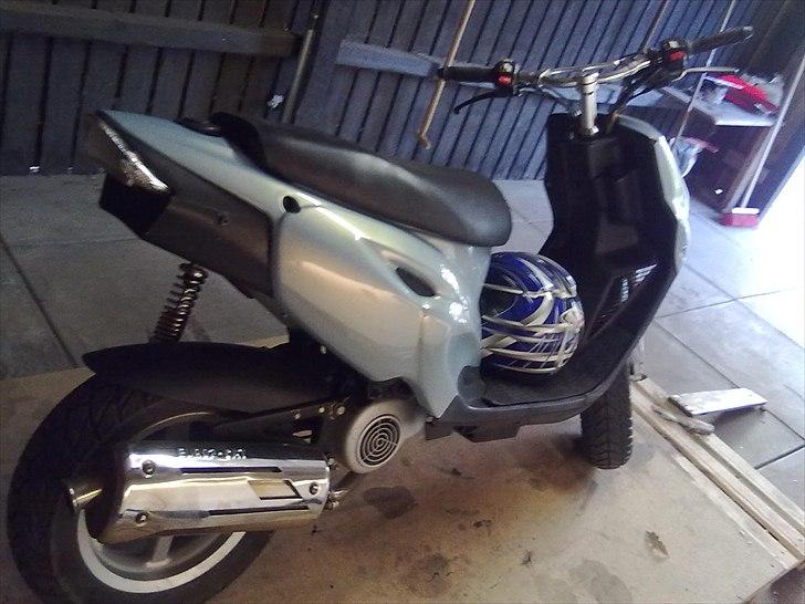 CPI Popcorn perlemor blå byttede til derbi senda billede 9