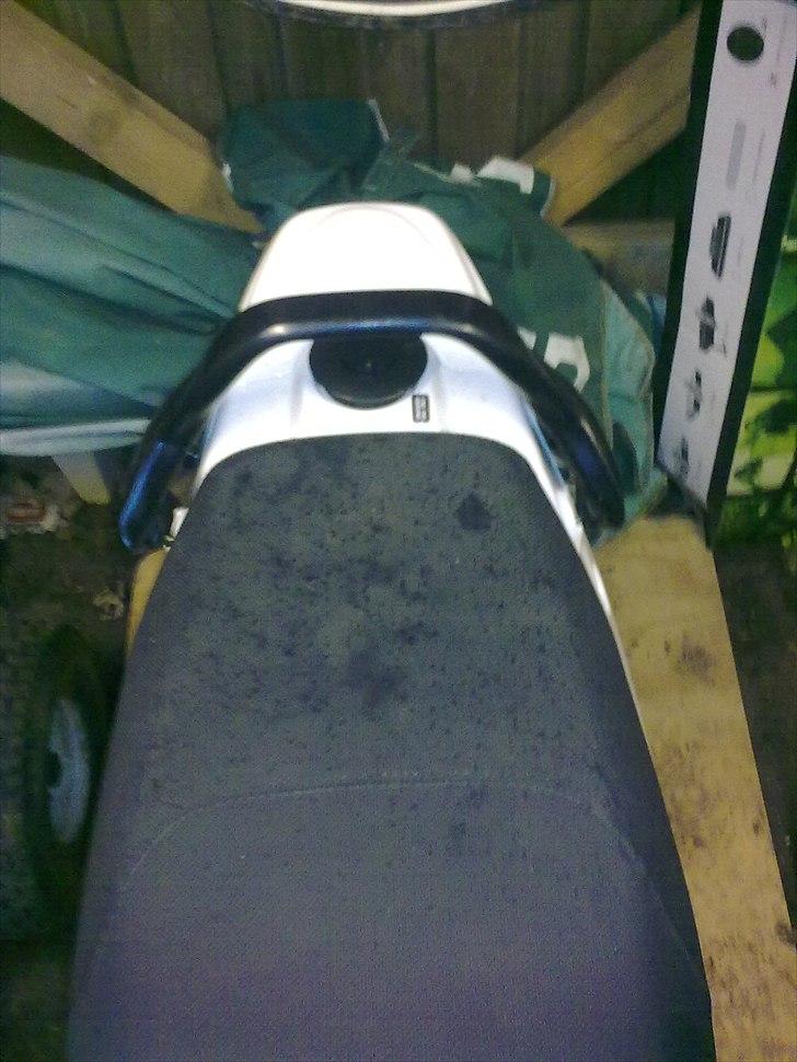 PGO Hot 50 Naked billede 18