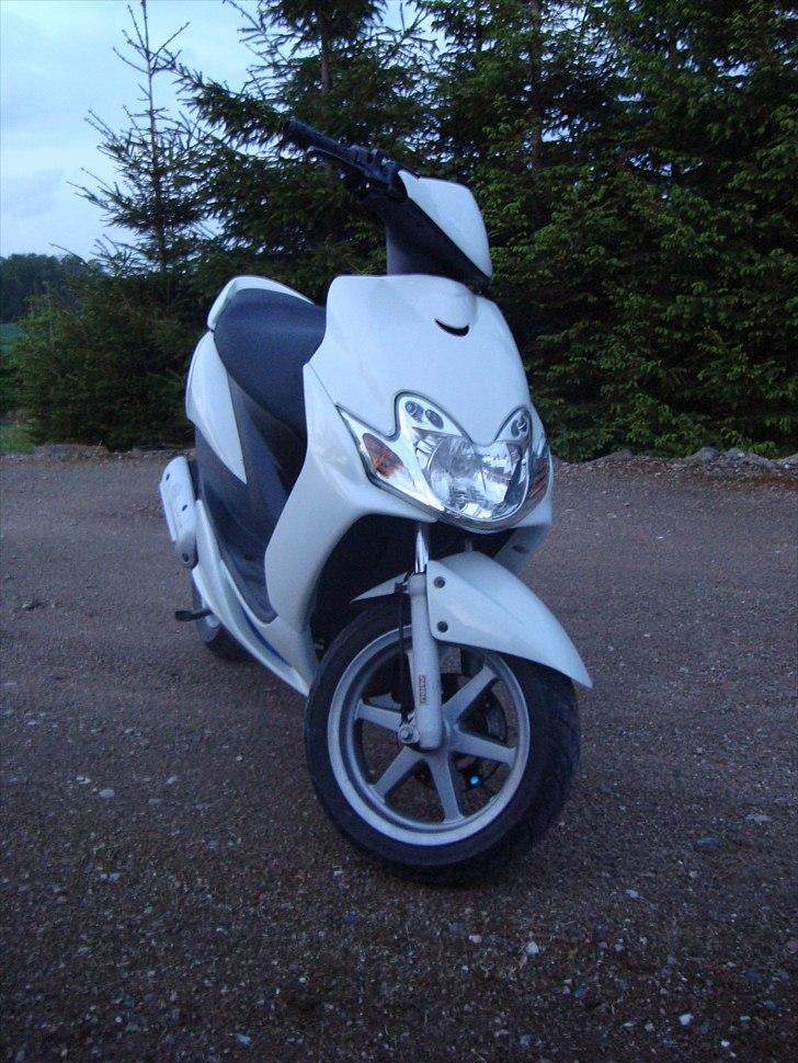 Yamaha JogR SOLGT billede 2