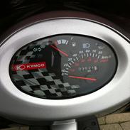 Kymco Super 9 (SOLGT)