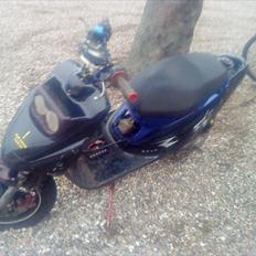 PGO hot 50 (BYTTET TIL RMX)