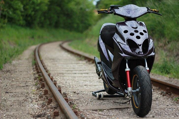 Yamaha Jog RR billede 1