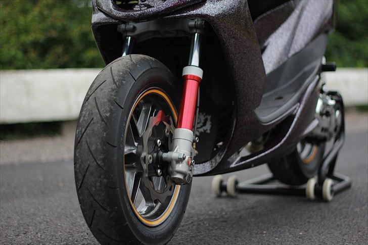 Yamaha Jog RR billede 8