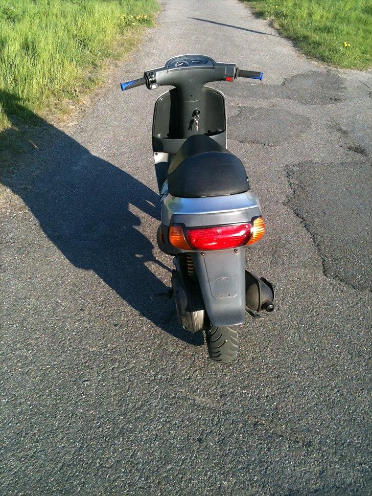 Piaggio zip gl - Bagfra:) billede 4