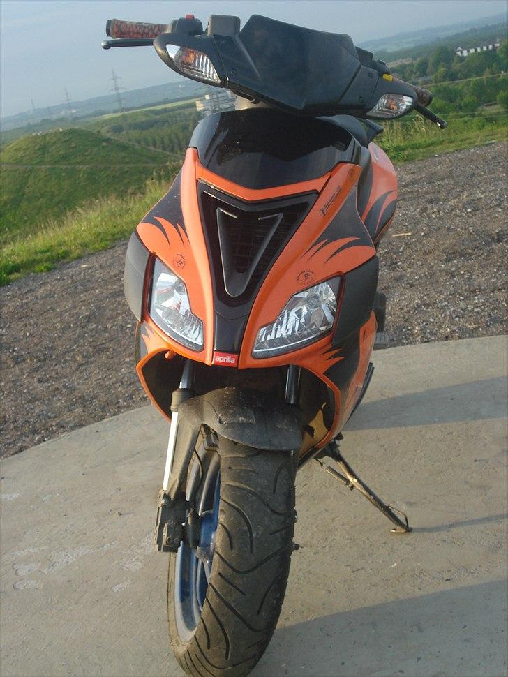 Aprilia SR50 R Factory billede 2