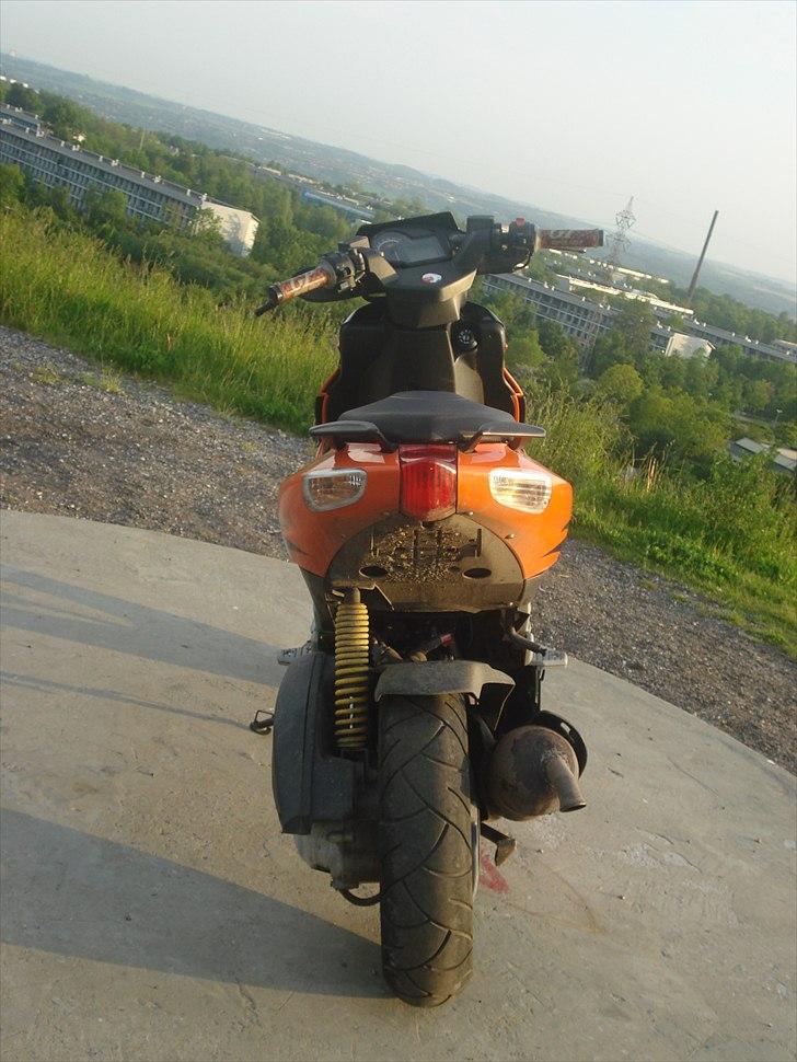 Aprilia SR50 R Factory billede 6