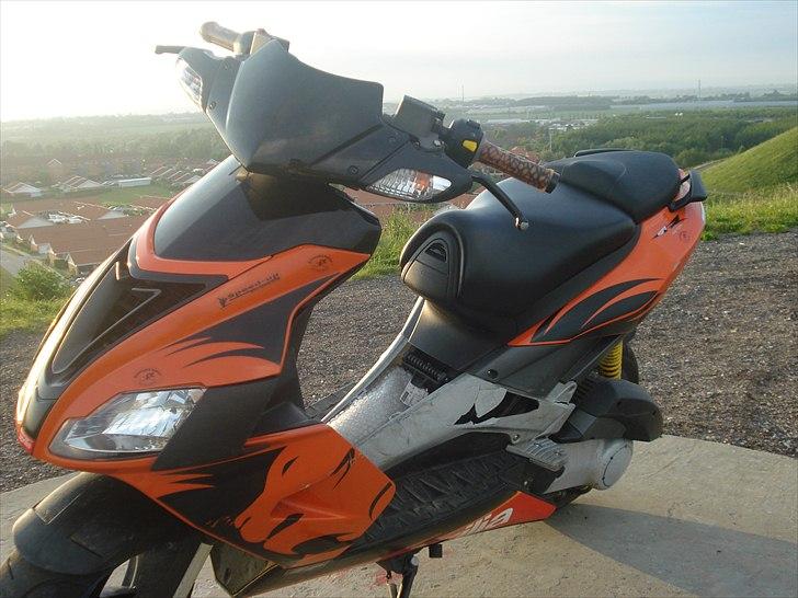 Aprilia SR50 R Factory billede 9