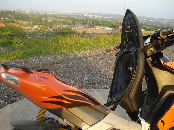 Aprilia SR50 R Factory billede 10