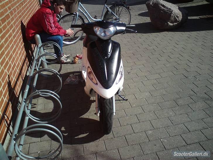 PGO galaxy byttet til jog-as billede 3