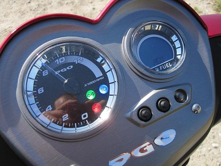 PGO Libra - Instrumenteringen... billede 6