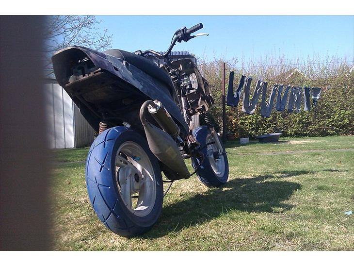 {{currentPhoto.altText}} billede {{currentPhoto.number}}