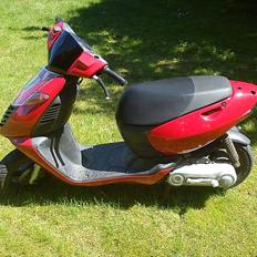 Aprilia Sonic ''Ferrarien'' Byttet