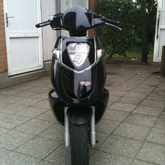 Aprilia sonic