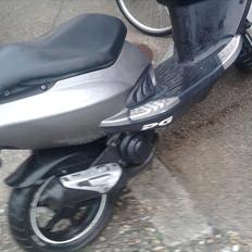 PGO Dr. kampvogn :D (totalt skadet)