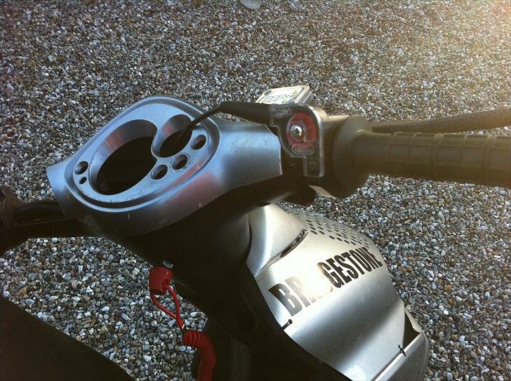 Yamaha Jog R/RR LC billede 8