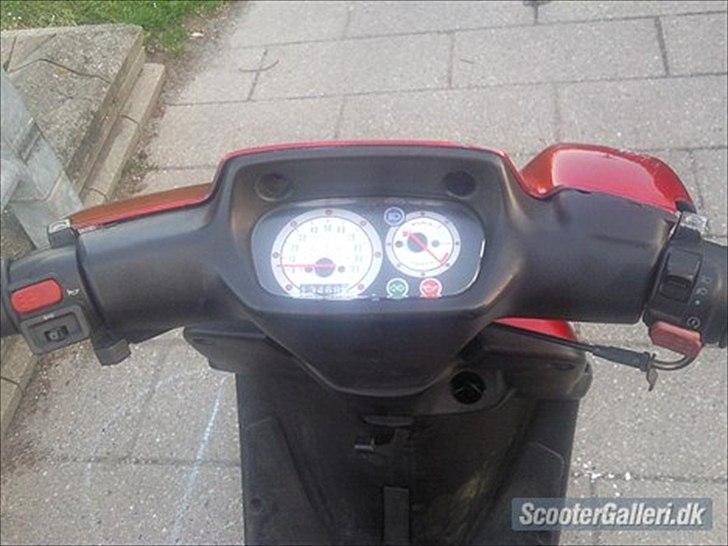 Yamaha bws ng solgt billede 2