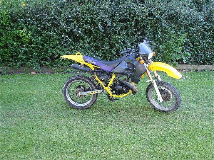 Suzuki Rmx 50 (under ombygning) billede 2