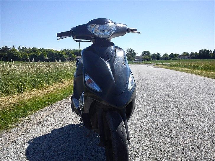 PGO Black Magic  billede 1