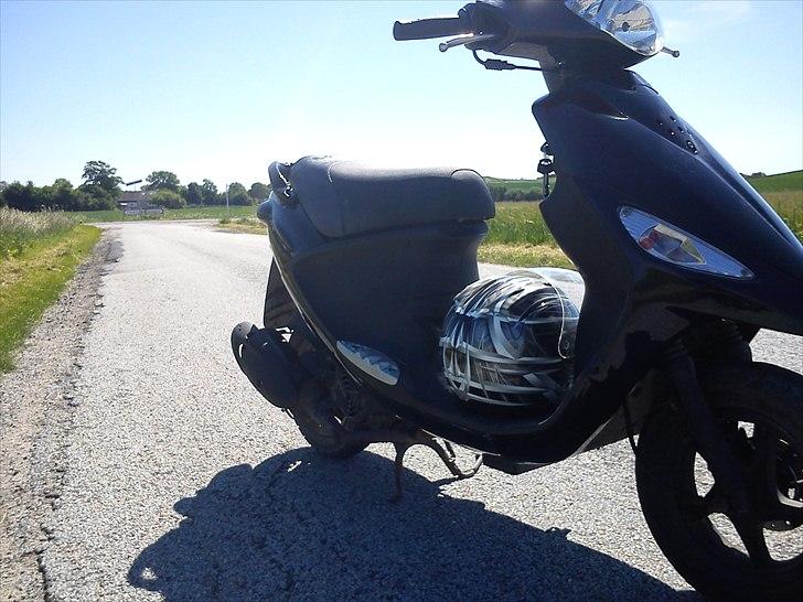 PGO Black Magic  billede 2