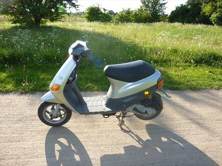 Piaggio zip(solgt) billede 1