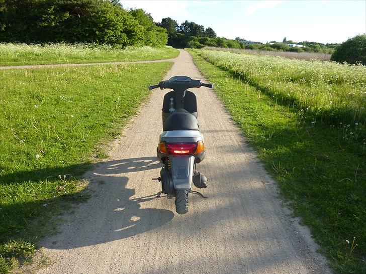 Piaggio zip(solgt) billede 4