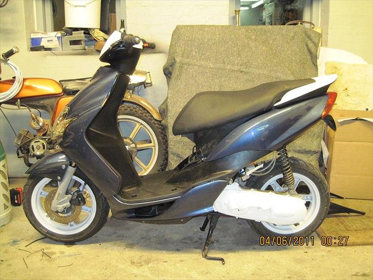 Yamaha jog r billede 8