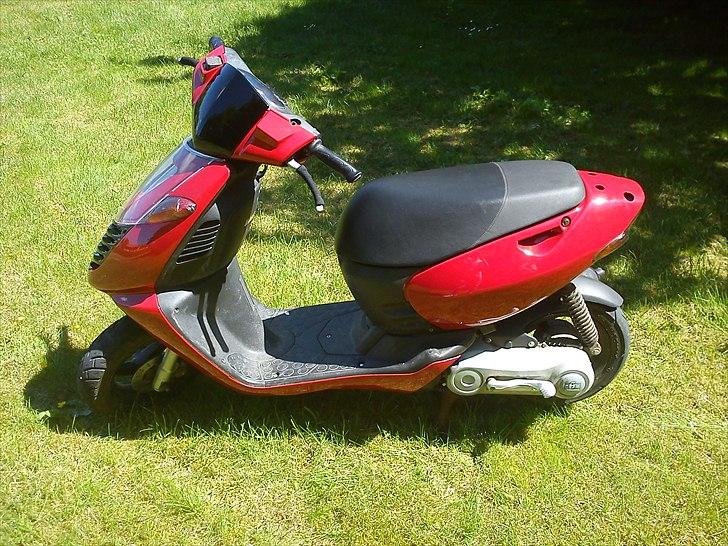 Aprilia Sonic ''Ferrarien'' Byttet billede 2