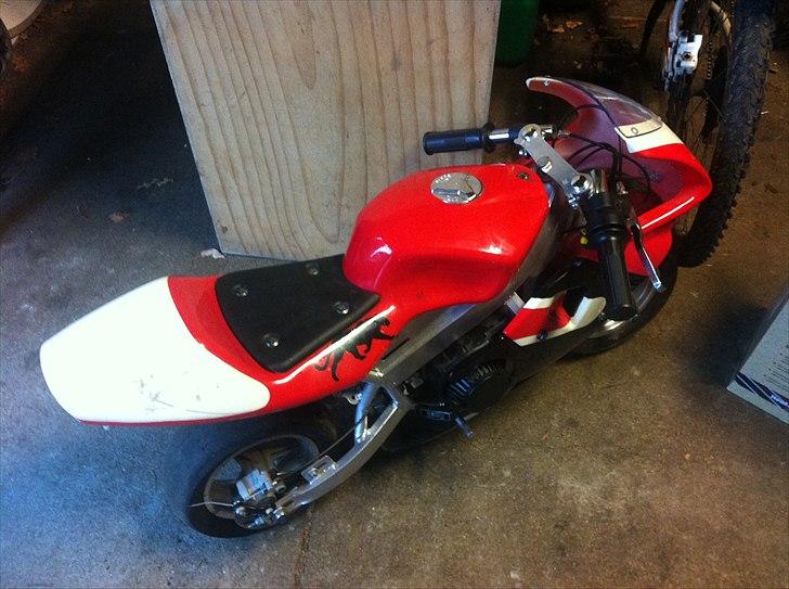 MiniBike Rødhætte/Snehvide billede 6