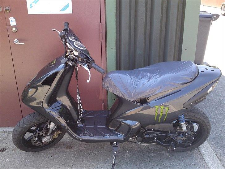 Piaggio NRG MC3 AC DD Monster Energy billede 10