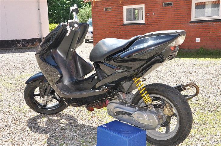 Yamaha aerox lc dd SOLGT billede 5