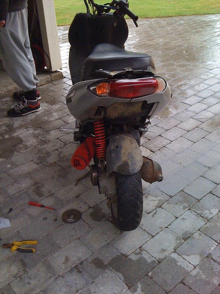 Kymco super 9 projekt! (solgt) [Tidl. scooter] billede 5