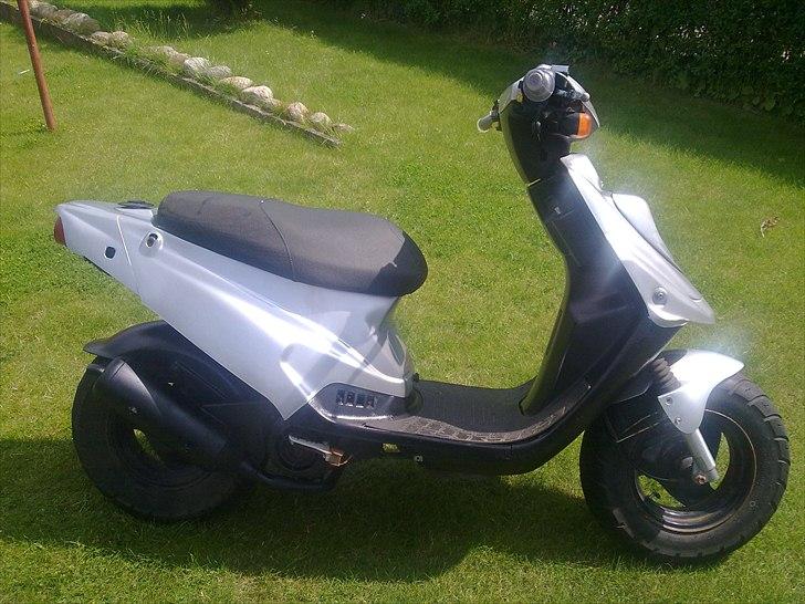 PGO hot 50 SOLGT  billede 2