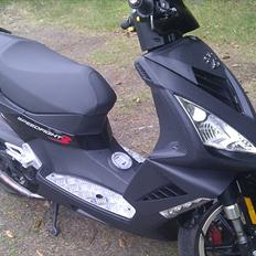 Peugeot Speedfight 3 CARBON!! (solgt)