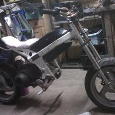 Suzuki Street MHR skilt 