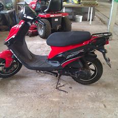 PGO hot 50 sp x