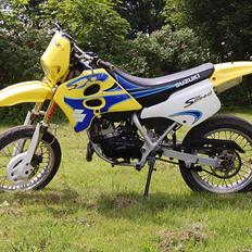Suzuki Smx