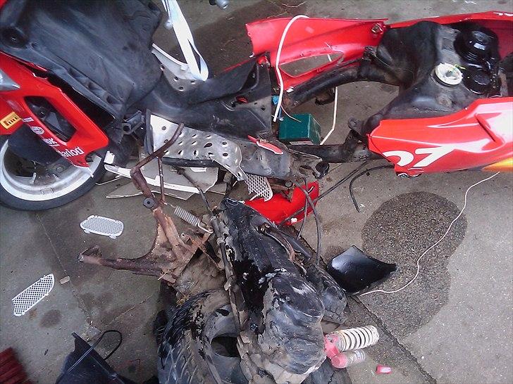 Peugeot speed fight 2 total skadet!!! );  billede 9