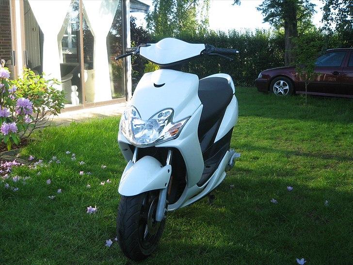 Yamaha jog r billede 2