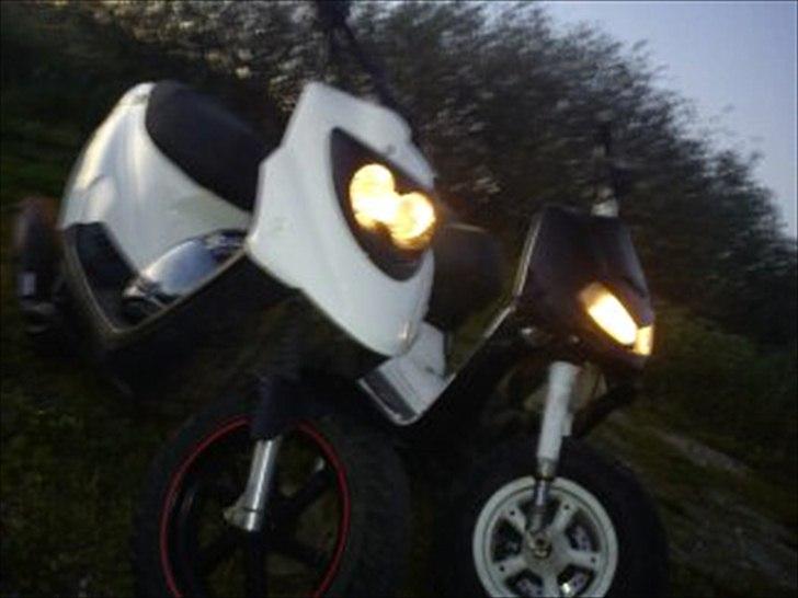 Aprilia rally solgt  billede 13