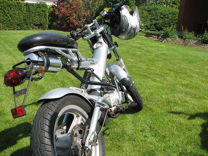 Sachs Madass billede 2