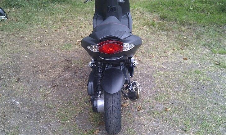 Peugeot Speedfight 3 CARBON!! (solgt) billede 5