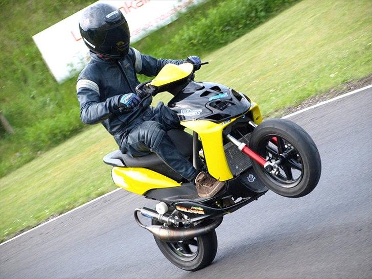 Yamaha Jog R - Rasser billede 1